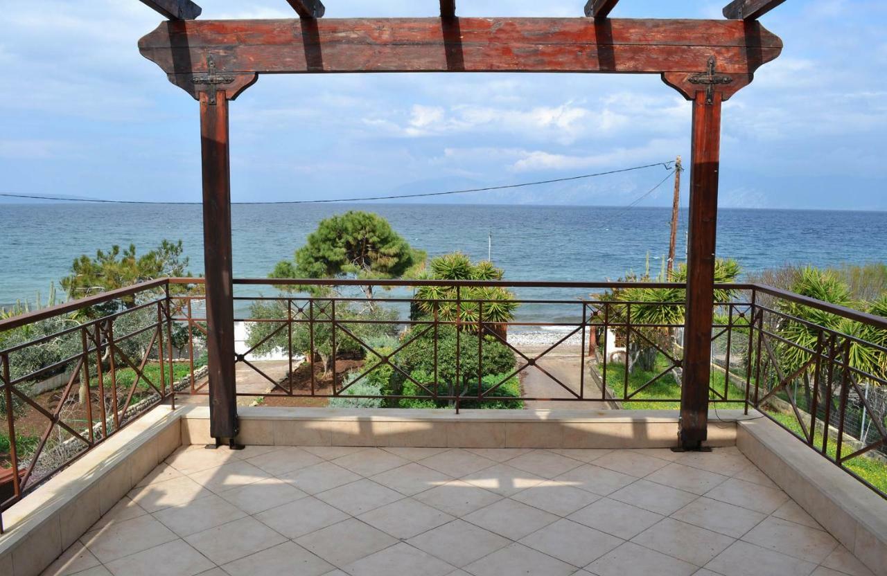 Villa Bella Loukisia Loukissia Exteriör bild