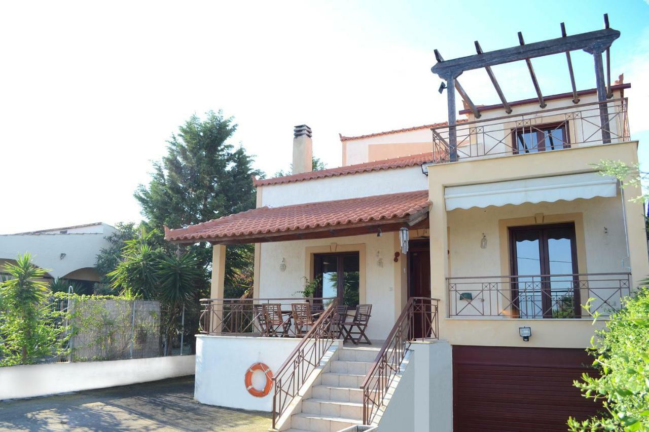 Villa Bella Loukisia Loukissia Exteriör bild