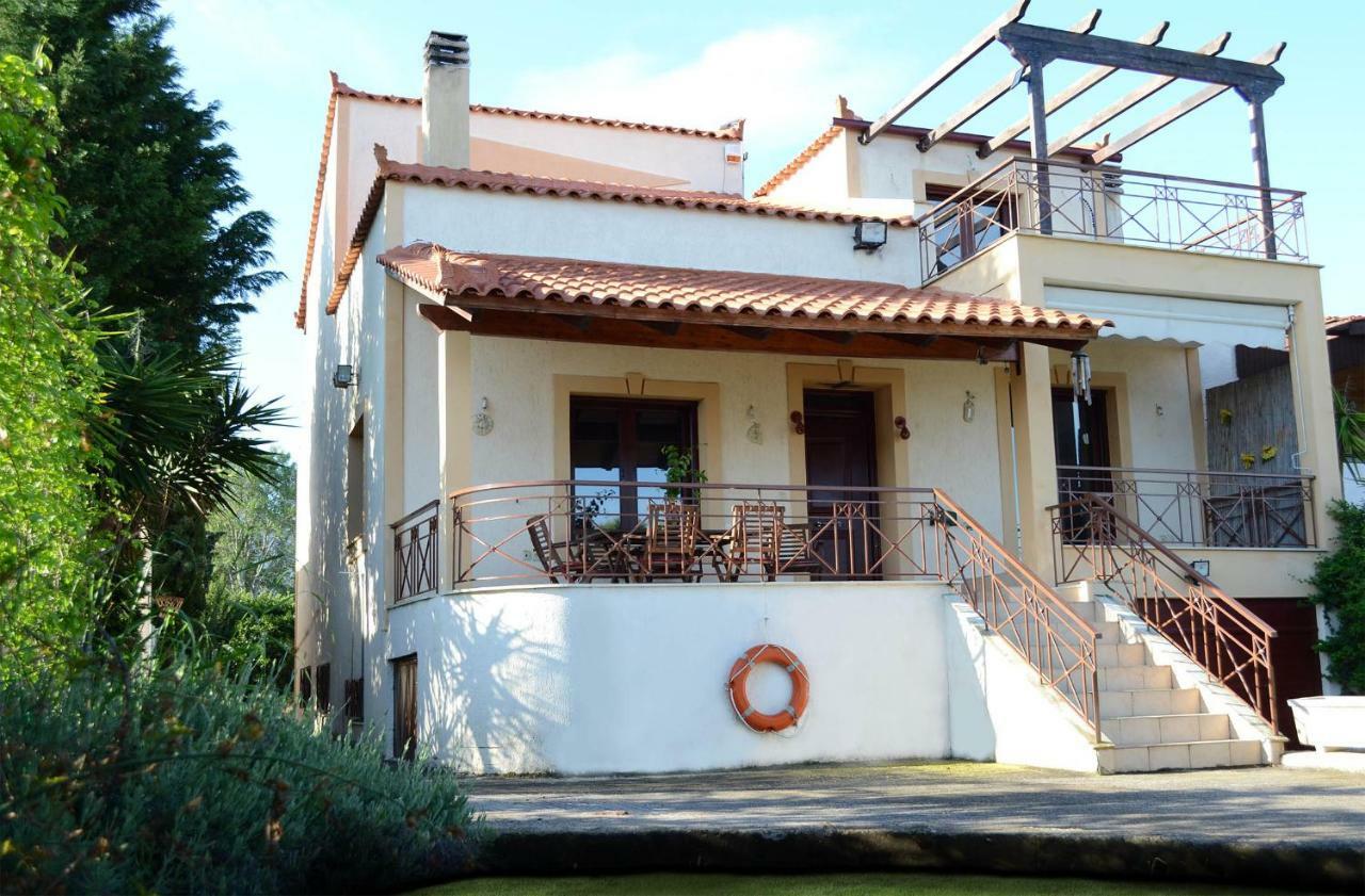 Villa Bella Loukisia Loukissia Exteriör bild