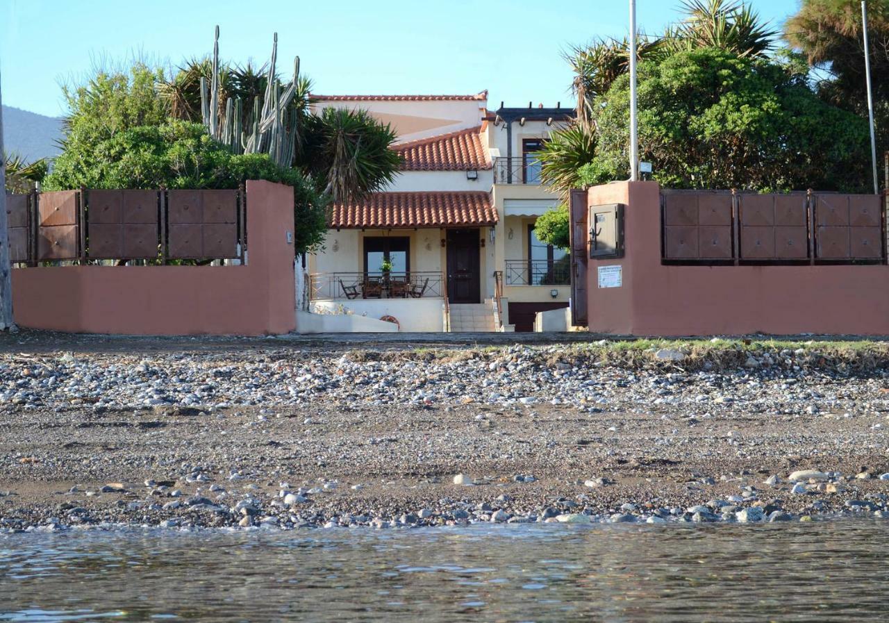 Villa Bella Loukisia Loukissia Exteriör bild